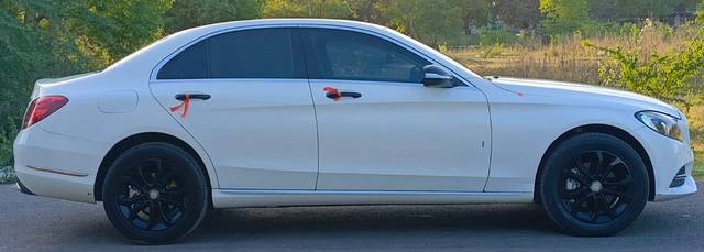 https://images10.gaadi.com/usedcar_image/4549427/original/b5775a9bbaf10579b8129b98e1409b34.jpg?imwidth=6401