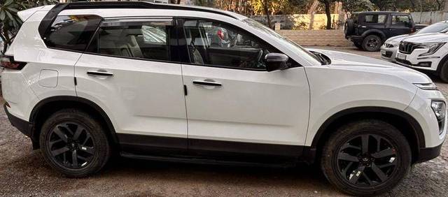 https://images10.gaadi.com/usedcar_image/4549430/original/processed_61e8e8dca5a8b92f7c9be7d5ede21d89.jpeg?imwidth=6401