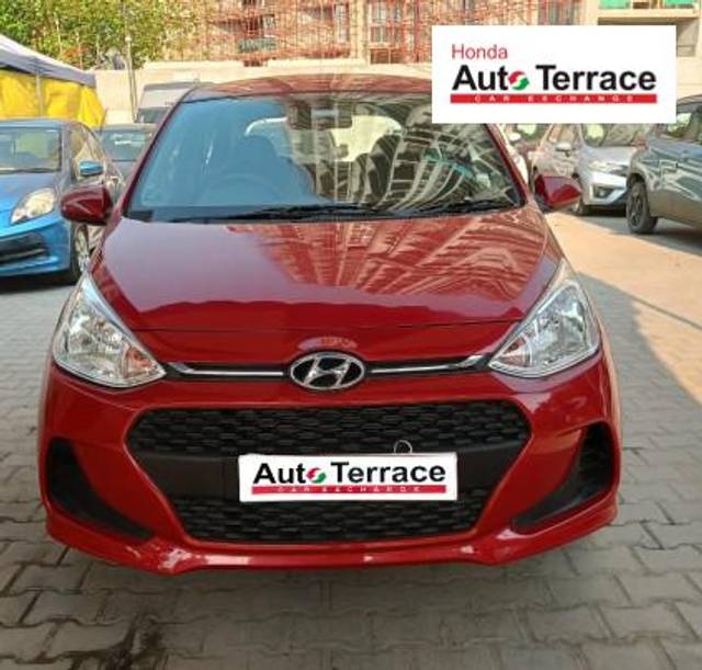 https://images10.gaadi.com/usedcar_image/4549437/original/7d0e7a6766a9b6da8d025e744dd1a53e.jpeg?imwidth=6400