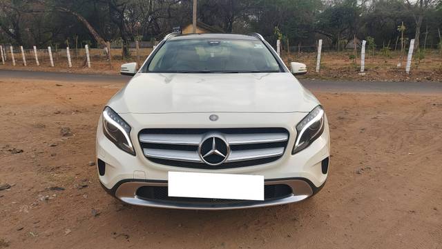 https://images10.gaadi.com/usedcar_image/4549440/original/processed_3679e7b6883e86a55f25c96d138b9adb.jpg?imwidth=6400