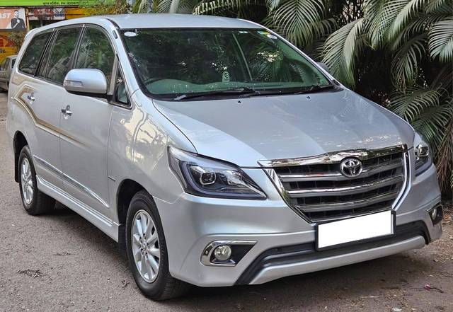 https://images10.gaadi.com/usedcar_image/4549448/original/processed_489ca5a31dffb0ac284c0968ec8d8c6b.jpg?imwidth=6400