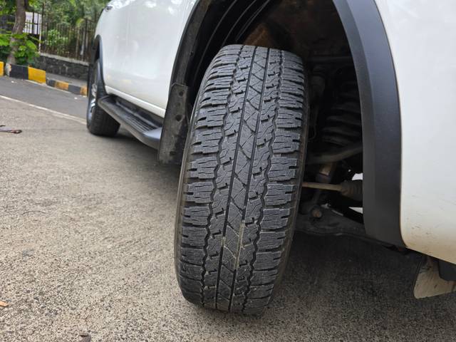 https://images10.gaadi.com/usedcar_image/4549507/original/69ef3019fda4b17c84900a86fa69ca25.jpg?imwidth=6400