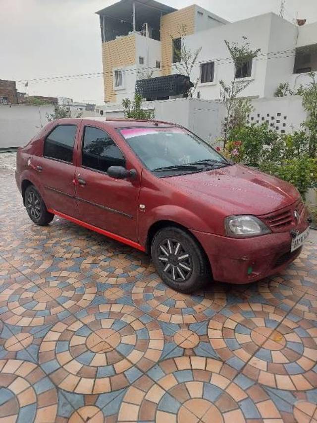 https://images10.gaadi.com/usedcar_image/4549510/original/processed_3ff9ee05-6bed-46e1-b671-059ec60f706d.jpg?imwidth=6400