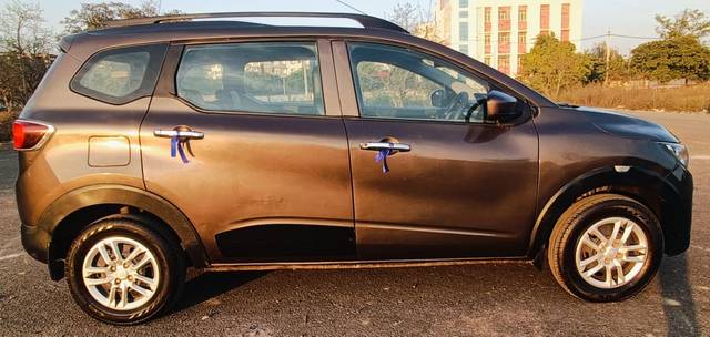 https://images10.gaadi.com/usedcar_image/4549525/original/75570e9c5609ad7fab71b9cea20f52b2.jpg?imwidth=6401