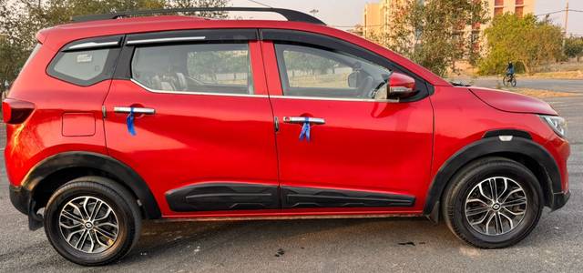 https://images10.gaadi.com/usedcar_image/4549534/original/243224cbe3c585e614094671090efe00.jpg?imwidth=6401