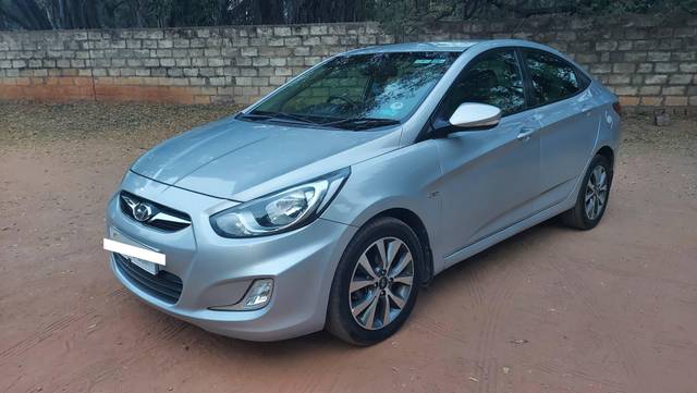 https://images10.gaadi.com/usedcar_image/4549537/original/processed_905d4e2dbd1964d774c6c13e81df6ca1.jpg?imwidth=6402
