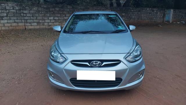 https://images10.gaadi.com/usedcar_image/4549537/original/processed_a56e53c68481f5adb8819d7772624755.jpg?imwidth=6400