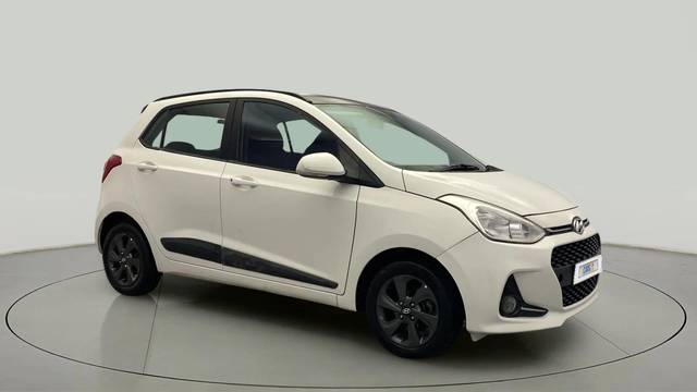 https://images10.gaadi.com/usedcar_image/4549539/original/ddc0d17efb45e85fb82ddc2daf5ee783.jpg?imwidth=6400