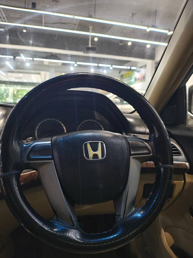https://images10.gaadi.com/usedcar_image/4549545/original/3f61a3df7071a3161c69cfe476d6bcf4.jpg?imwidth=6402