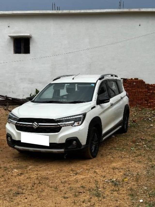 https://images10.gaadi.com/usedcar_image/4549558/original/processed_f4c72cb8-4da2-4d11-bb12-1e77b2146bd7.jpeg?imwidth=6402