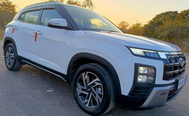 https://images10.gaadi.com/usedcar_image/4549565/original/processed_2a7a6eb507aff038b1998235c9d167eb.jpg?imwidth=6400