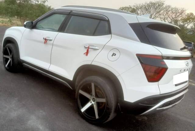 https://images10.gaadi.com/usedcar_image/4549584/original/processed_dbb871f4d00845bb5cfa05a11e7a83a9.jpg?imwidth=6402