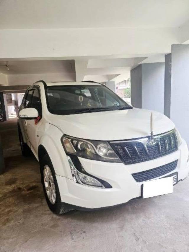 https://images10.gaadi.com/usedcar_image/4549585/original/processed_34add917-35a6-4fbb-8a66-c8b27f4b9c92.jpeg?imwidth=6400
