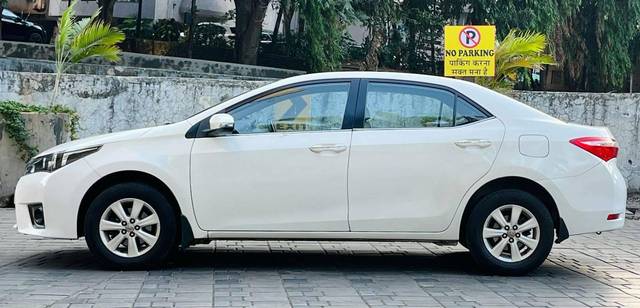 https://images10.gaadi.com/usedcar_image/4549591/original/processed_7220b557dfb13b3dcff95fd98cee64d6.jpeg?imwidth=6401