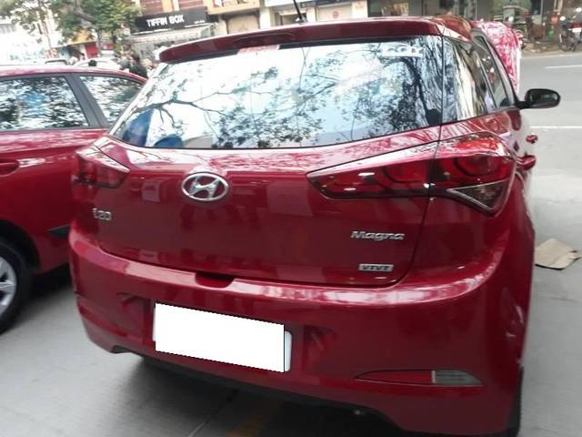 https://images10.gaadi.com/usedcar_image/4549592/original/processed_13d2328d-21bd-4d49-801d-7b41164aa730.jpeg?imwidth=6401