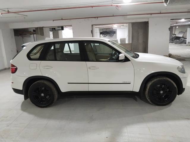 https://images10.gaadi.com/usedcar_image/4549601/original/c7961bc6671f75ce45f4cb1f557de06c.jpg?imwidth=6401