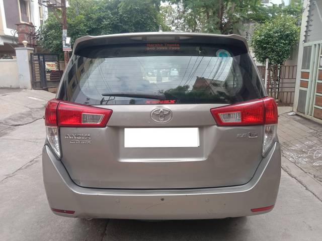 https://images10.gaadi.com/usedcar_image/4549603/original/processed_9be5b7ac50ba02a661321e17204779fc.jpg?imwidth=6402