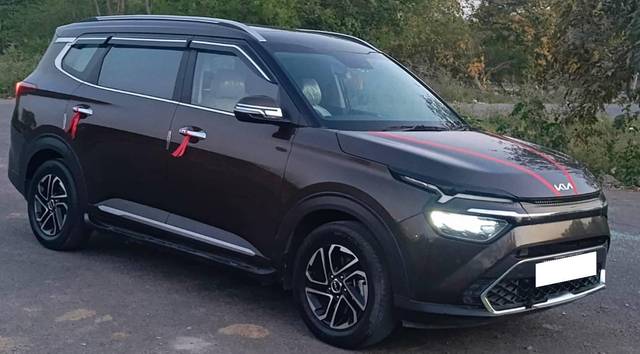 https://images10.gaadi.com/usedcar_image/4549628/original/processed_7533fd76bd36d7754d07c9febebb676c.jpg?imwidth=6400