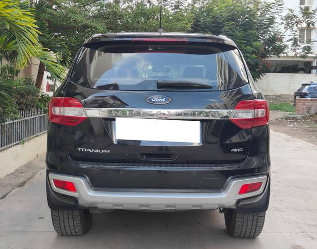 https://images10.gaadi.com/usedcar_image/4549641/original/processed_ab8355cb478c8a2c3ad0113e94c41547.jpg?imwidth=6402