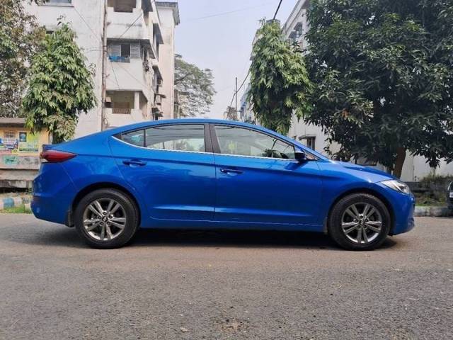 https://images10.gaadi.com/usedcar_image/4549645/original/4674b8921302275b4a3a9491c3e381a8.jpg?imwidth=6401