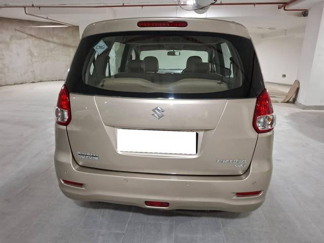 https://images10.gaadi.com/usedcar_image/4549663/original/processed_2760a17d2541881cad15aa17cb4e4e83.jpg?imwidth=6402