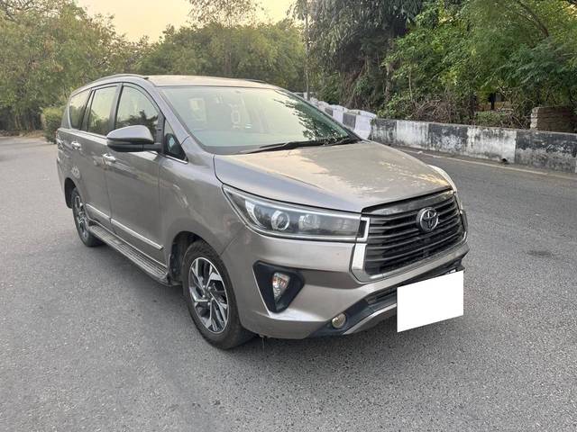 https://images10.gaadi.com/usedcar_image/4549666/original/processed_ff8c4599-40ba-4d8f-9e8d-b74ebff0575a.jpg?imwidth=6400