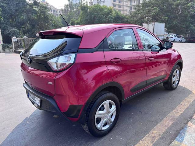 https://images10.gaadi.com/usedcar_image/4549670/original/processed_d7ad6fbe67a2a8d5997f136e570f6e7c.jpeg?imwidth=6402