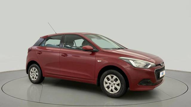https://images10.gaadi.com/usedcar_image/4549705/original/896e3b814a3bef498f696aab3418f279.jpg?imwidth=6400
