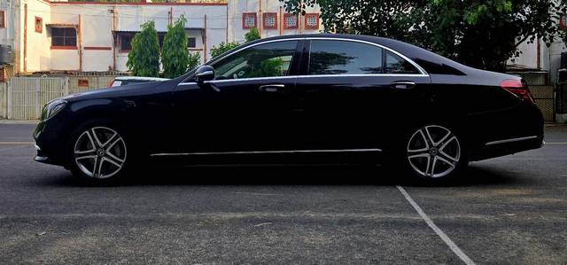 https://images10.gaadi.com/usedcar_image/4549708/original/processed_43a2e83b01ab877b230a053aa8880886.jpg?imwidth=6402
