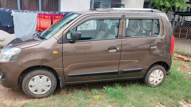 https://images10.gaadi.com/usedcar_image/4549771/original/processed_c123f362-ba35-4d3f-8867-47caaf74ab17.jpg?imwidth=6400