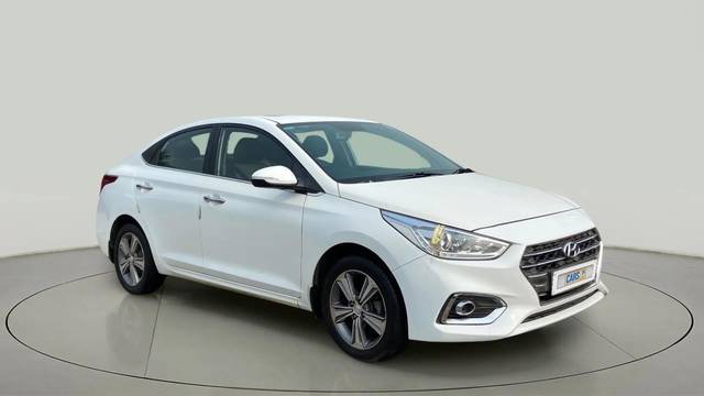 https://images10.gaadi.com/usedcar_image/4549775/original/3402c6b0ff4a9b90d99244443f9c2d35.jpg?imwidth=6400