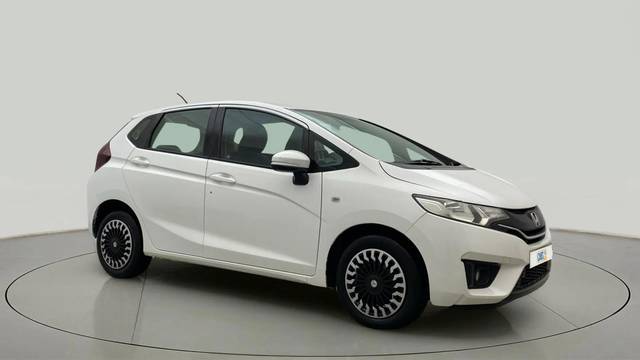 https://images10.gaadi.com/usedcar_image/4549789/original/df1019f2fa336b9161ba7a663e188202.jpg?imwidth=6400