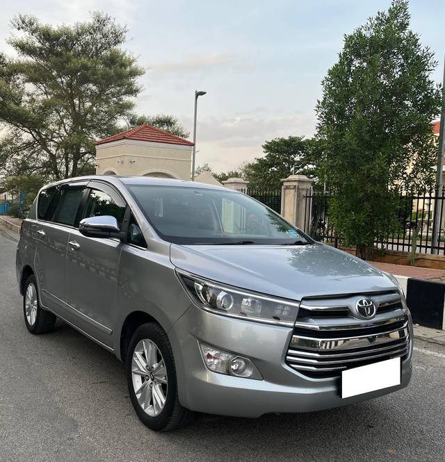 https://images10.gaadi.com/usedcar_image/4549790/original/processed_188f605f182c15e1c8fb7ea4b3e6cff9.jpg?imwidth=6400