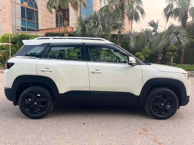 https://images10.gaadi.com/usedcar_image/4549791/original/dfb9a802aea432fc0eccf948a8f48c7e.jpg?imwidth=6401