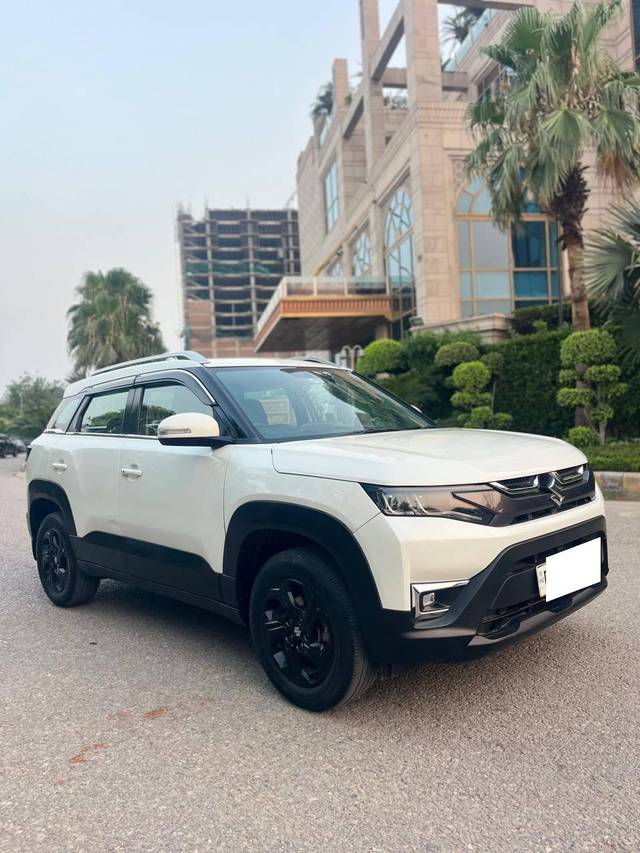 https://images10.gaadi.com/usedcar_image/4549791/original/processed_a0c2425488a44a7a48c9adad7e157cf9.jpg?imwidth=6400