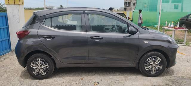 https://images10.gaadi.com/usedcar_image/4549804/original/processed_c789784b78fb35a2b507a08f3a15e3ed.jpg?imwidth=6401