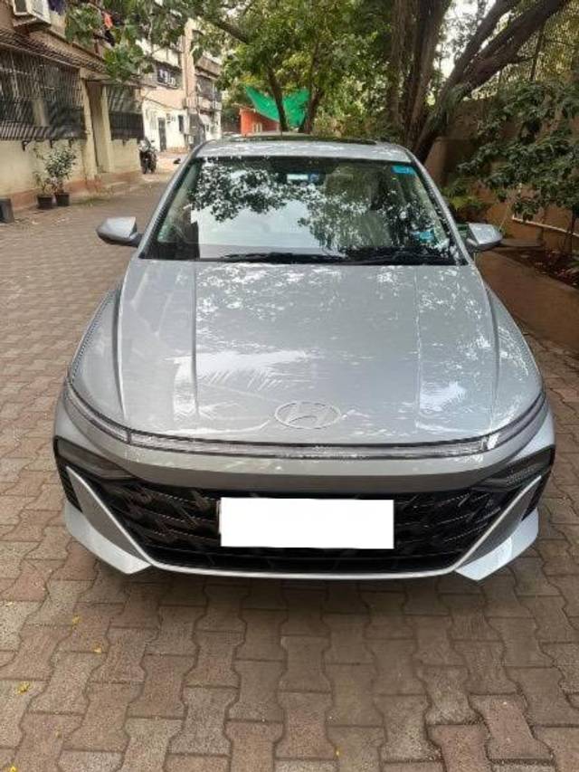 https://images10.gaadi.com/usedcar_image/4549882/original/processed_a1177019-d8f9-481d-97f6-17698efff1be.jpg?imwidth=6400