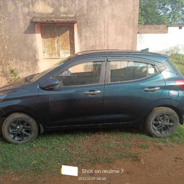 https://images10.gaadi.com/usedcar_image/4549918/original/processed_646646f4-3fd0-49e3-a30e-a3a61519906c.jpg?imwidth=6402