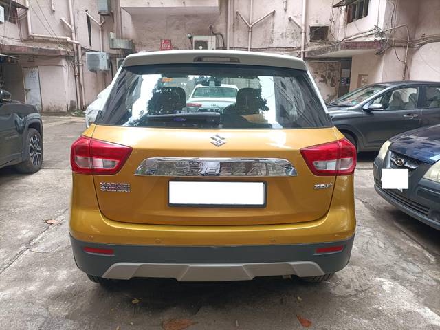 https://images10.gaadi.com/usedcar_image/4549990/original/processed_61283734d2ece54bd3b6278c0bb3cc45.jpg?imwidth=6401