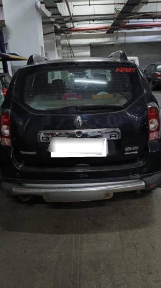 https://images10.gaadi.com/usedcar_image/4550085/original/processed_processed_8a94e5a9-718b-4dc8-a51c-39198add3950.jpg?imwidth=6400