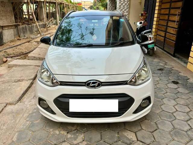 https://images10.gaadi.com/usedcar_image/4550086/original/processed_4c2c1741-3c2c-4497-9b86-48e5533eb9bd.jpg?imwidth=6400