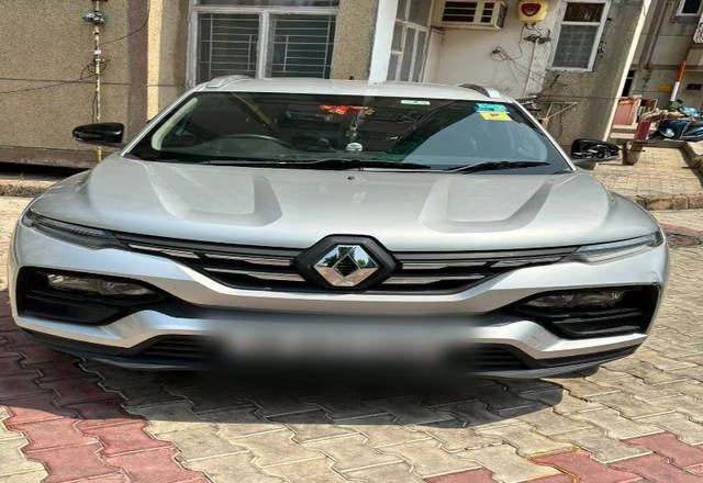 https://images10.gaadi.com/usedcar_image/4550113/original/74084125-053f-4830-aa6d-cc320f7347cf.?imwidth=6401