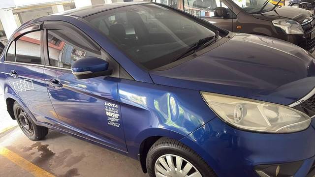 https://images10.gaadi.com/usedcar_image/4550159/original/processed_2b274089-ba69-47cd-bf16-e2102ed6eb41.jpeg?imwidth=6400