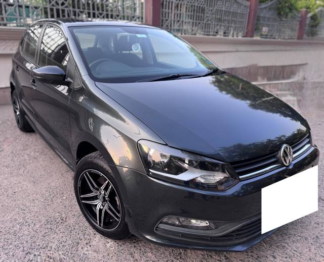 https://images10.gaadi.com/usedcar_image/4550237/original/processed_a80a84ed26f577d1192a351c53b3e65e.jpg?imwidth=6400
