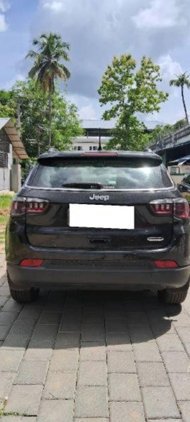 https://images10.gaadi.com/usedcar_image/4550238/original/processed_6adddcb6-dc41-4999-b175-158e752b8b5c.jpg?imwidth=6401