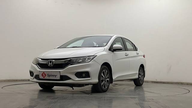 https://images10.gaadi.com/usedcar_image/4550247/original/a2718d975fd5a4fe29ddb74f8865e775.JPG?imwidth=6400