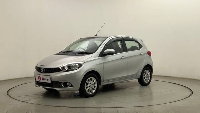 https://images10.gaadi.com/usedcar_image/4550307/original/cf8437f394cea9774c3c34b355b90443.JPG?imwidth=6400