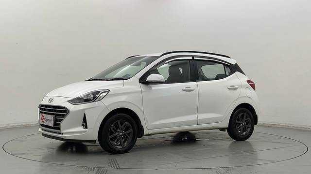 https://images10.gaadi.com/usedcar_image/4550360/original/9ebec96235f5b8fe8a29bf4044bcd9c3.JPG?imwidth=6400