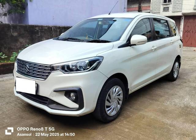 https://images10.gaadi.com/usedcar_image/4550373/original/processed_7e45ebb3-fe74-4027-97a9-19106b4fb273.jpg?imwidth=6400