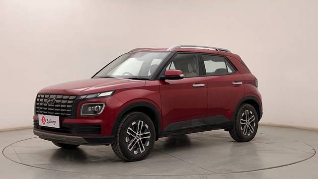 https://images10.gaadi.com/usedcar_image/4550450/original/e5bd5973952ec10d5bc83b6afb87c4d4.JPG?imwidth=6400